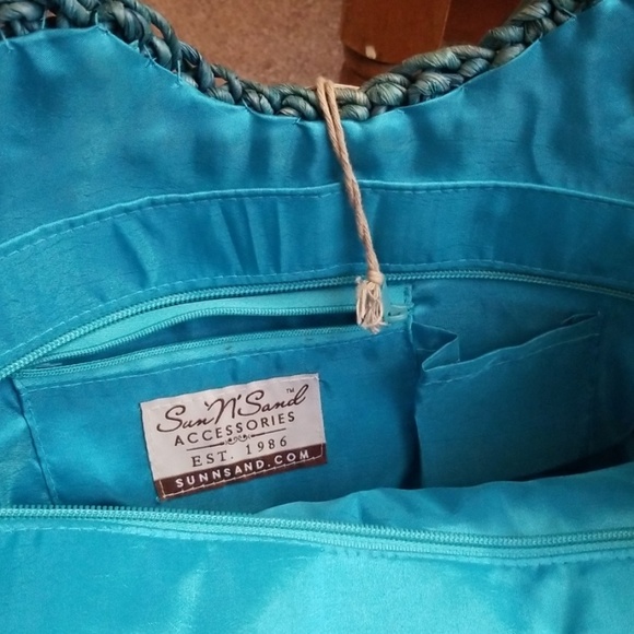 Sun n Sand tote with beaded handles...NWT - Picture 3 of 4